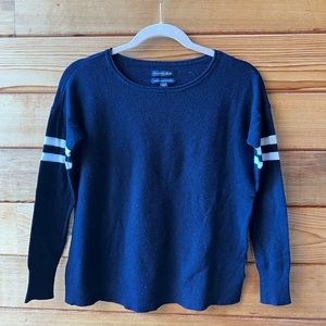 American Eagle Size S Navy Blue Sweater
